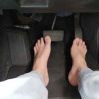 DRIVE BAREFOOT